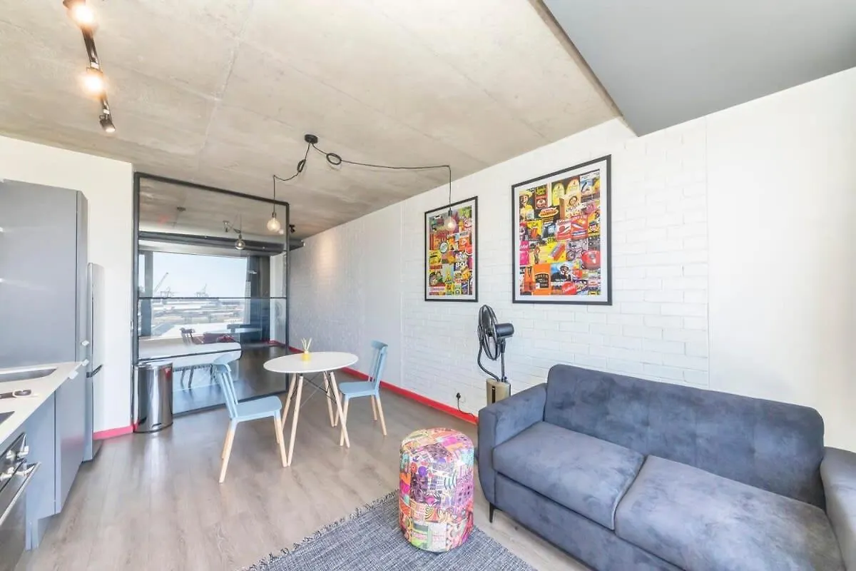 Apartment 605 Wex1 Designer Studio With Pool And Onsite Parking Cape Town