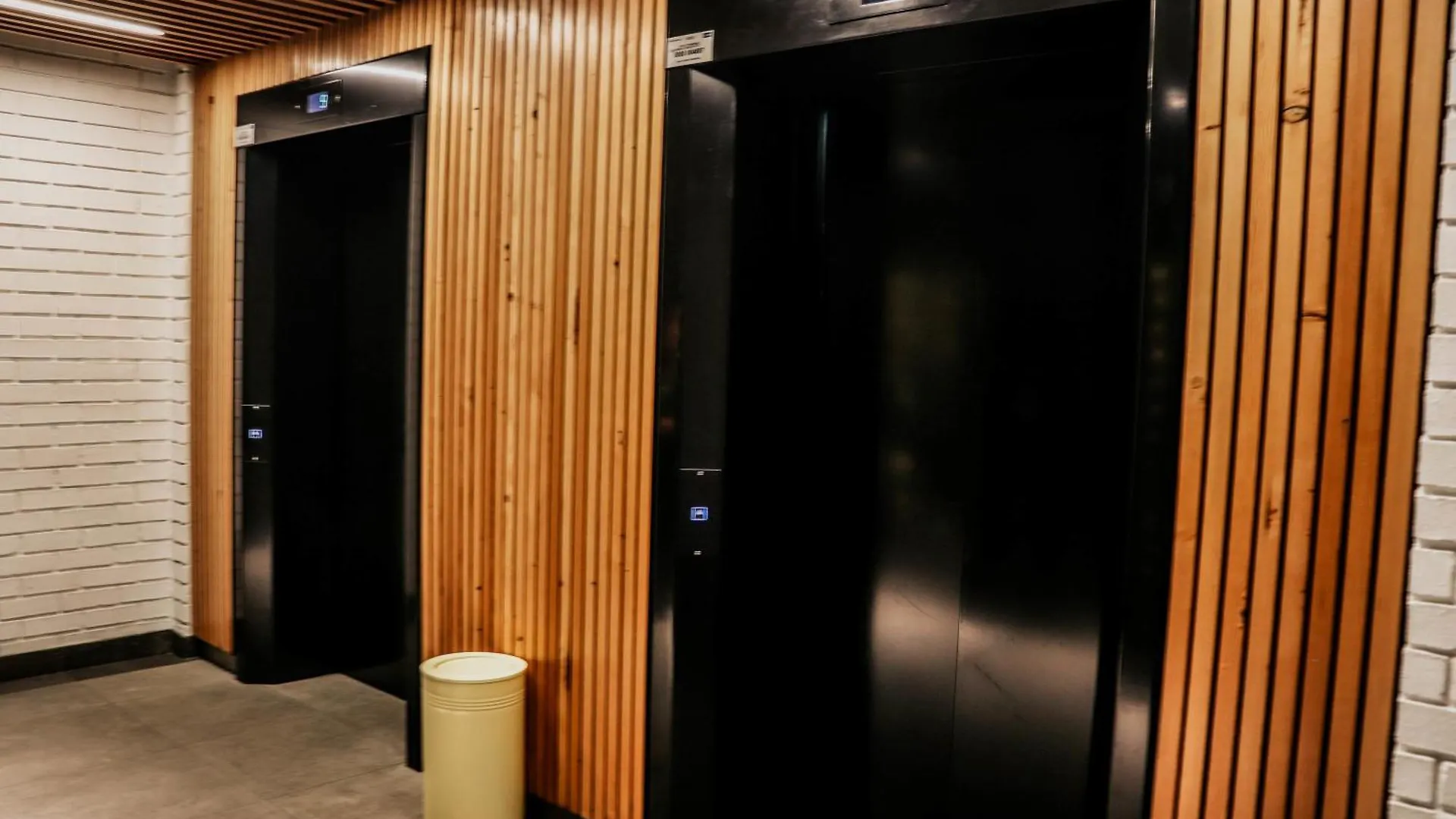 605 Wex1 Designer Studio With Pool And Onsite Parking Cape Town 0*,  South Africa